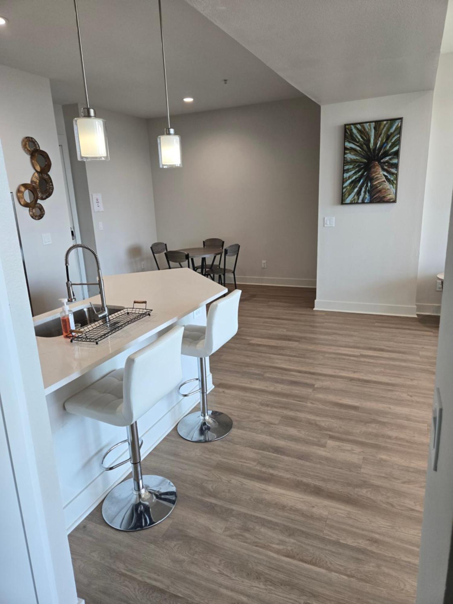 2Bdrm/2 King Beds/1Air Mattress Lejlighed Dallas Eksteriør billede